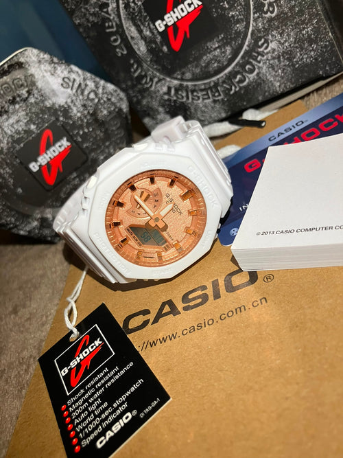 GA-2100 Blanc & rose gold
